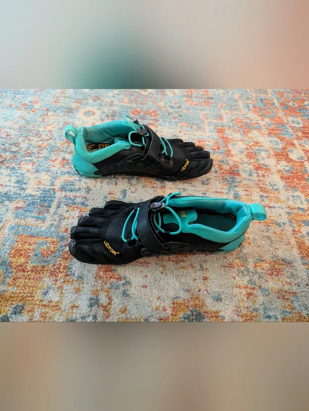 Vibram FiveFingers V-Train 2.0 20W7704 Size 36 US Women's 6.5-7 Teal Black